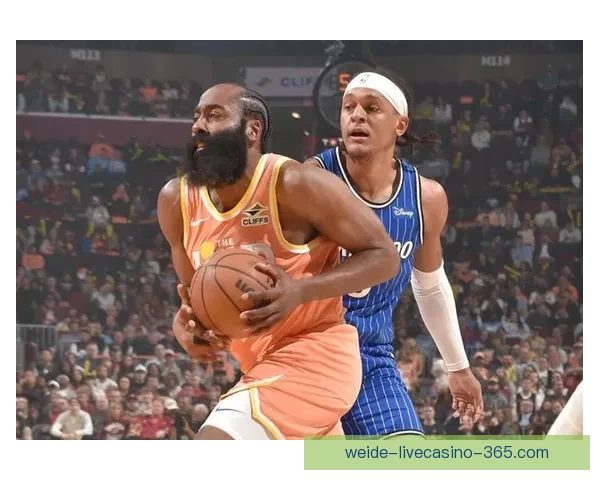 哈登26分7助复仇魔术献骑士首扣篮 末节5中0险遭逆转背锅